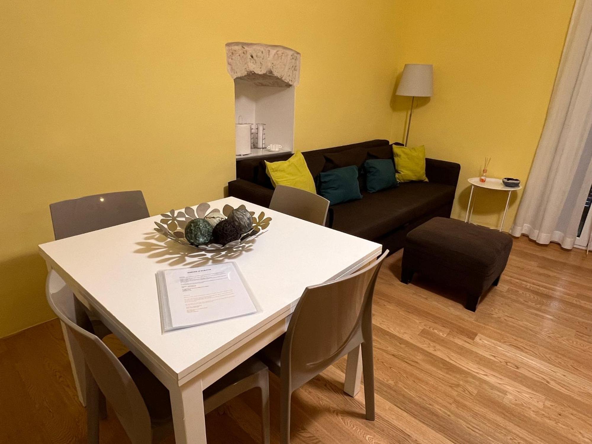 Dimora Le Scalette Apartment Бари Екстериор снимка
