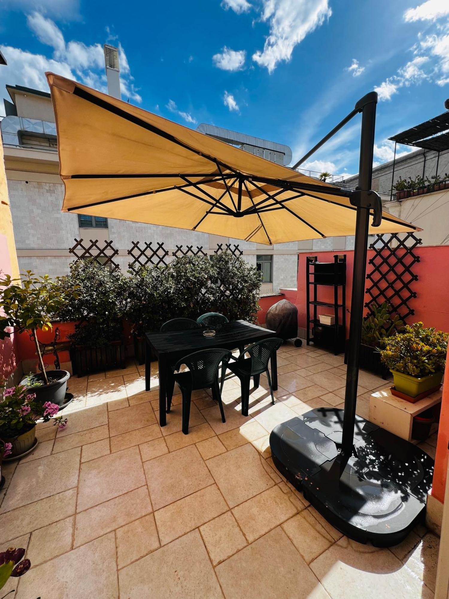 Dimora Le Scalette Apartment Бари Екстериор снимка